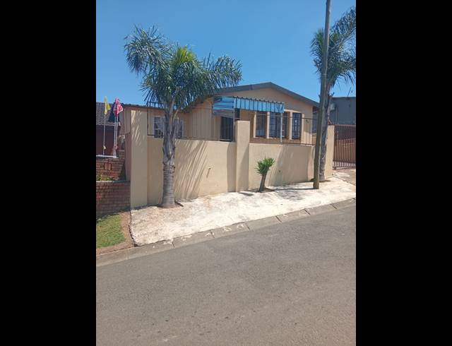 4 BEDROOM HOUSE FOR SALE IN NORTHDALE